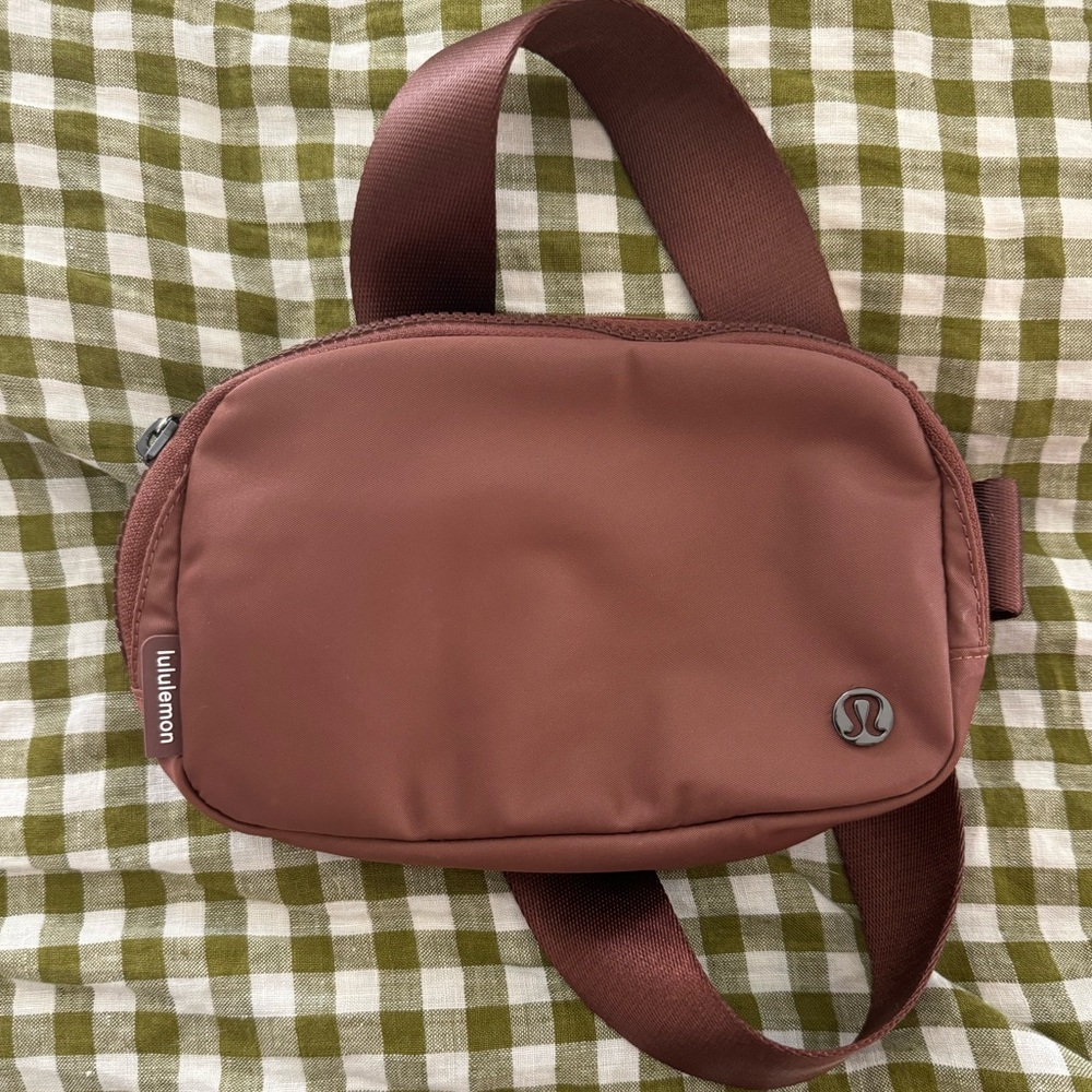 Lululemon Belt Bag